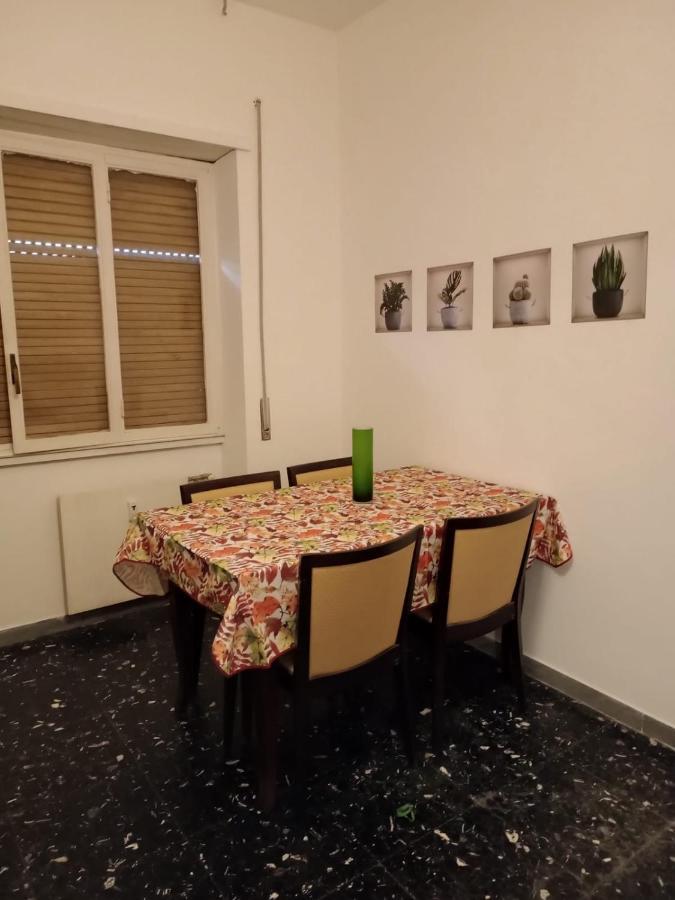 Romamor 2 Bagian luar foto